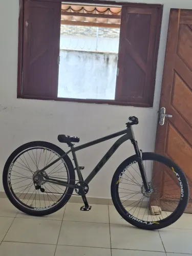 VENDO OU TROCO, bike aro 29