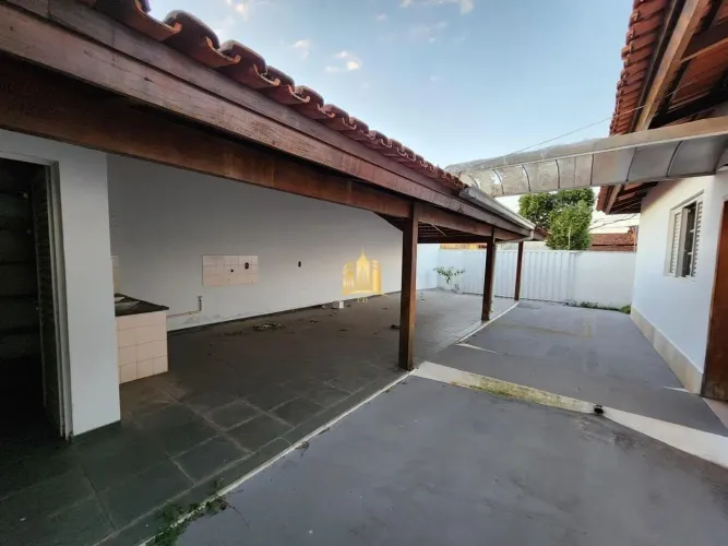 CASA DE ALTO PADRÃO À VENDA -BAIRRO SÃO JOSÉ - PARÁ DE MINAS