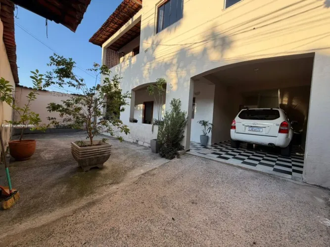 Casa para Venda em Belo Horizonte, Pompéia, 3 dormitórios, 1 suíte, 3 banheiros, 3 vagas