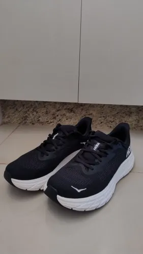 TÊNIS HOKA ARAHI 7 MASCULINO