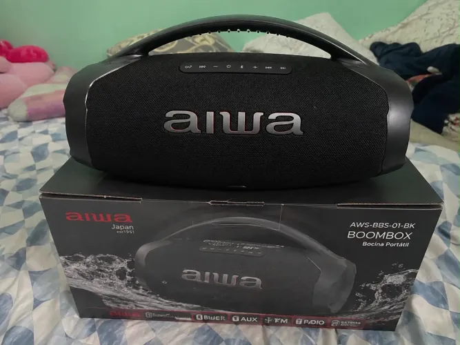 Caixa de Som AIWA Boombox Plus 200W Bivolt AWS-BBS-01-B