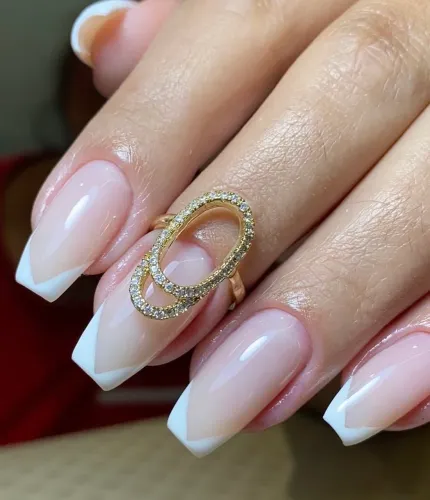 Manicure e Pedicure (A domicílio)