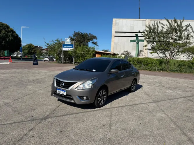 Nissan Versa SL 1.6 16V Flexstart 4P Mec. 2016