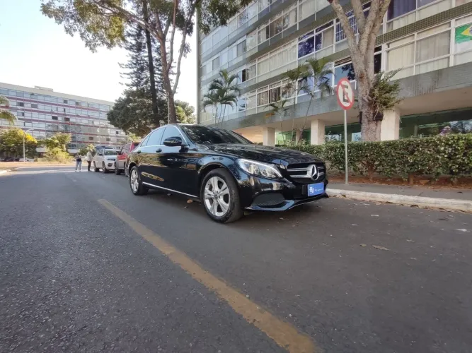 Mercedes-Benz C-180 CGI Exc. 1.6/1.6 Flex TB 16V Aut. 2018