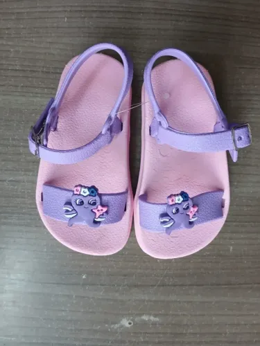SANDÁLIA INFANTIL FEMININA NUMERAÇÃO 22 23
