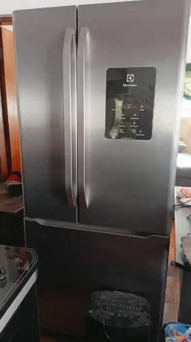 Geladeira Electrolux DM84X French Door Inox 579L - Seminova