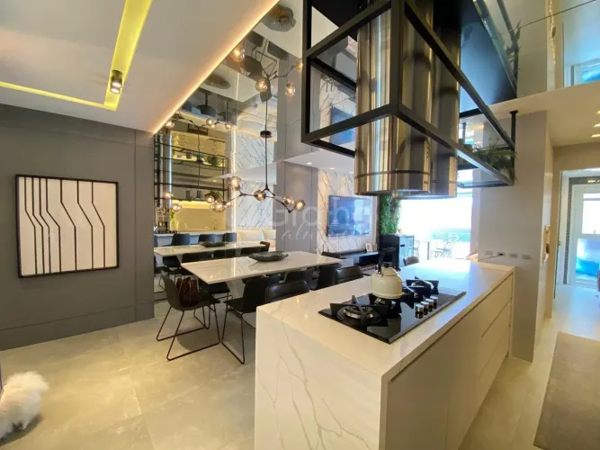 Apartamento no Jazz Clube, com 2 suítes e lavabo