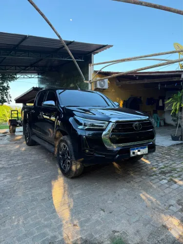 Toyota Hilux CD SRX 4X4 2.8 TDI 16V Diesel Aut. 2023