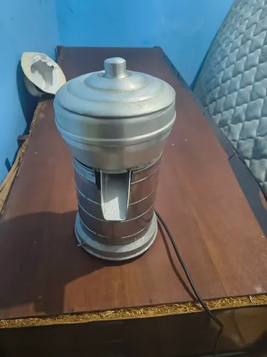 Espremedor de laranja industrial