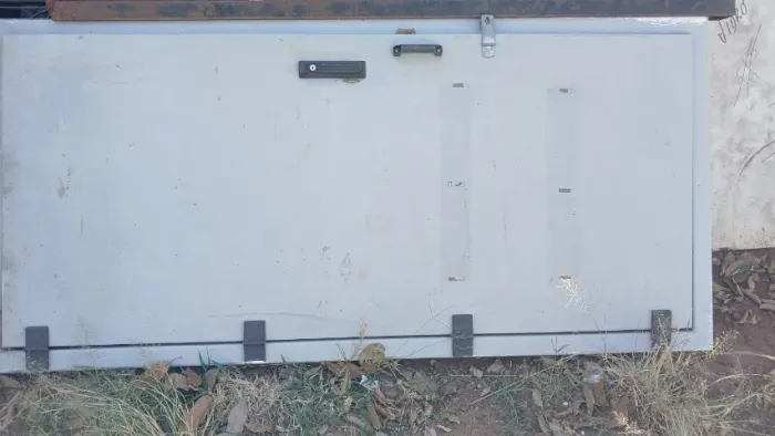 *VENDO PORTA PARA ESTUFA, ACÚSTICO*