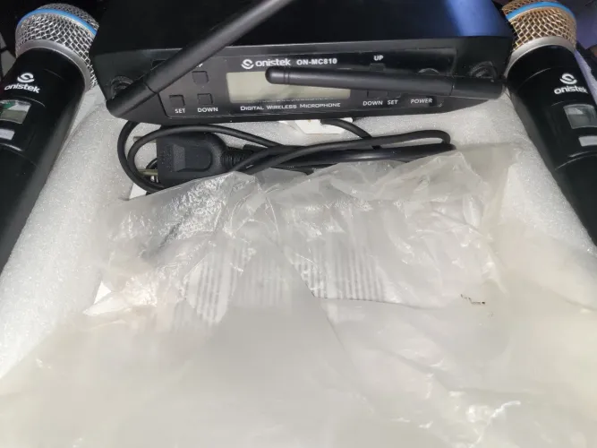  Microfone sem fio onistek ON-MC810