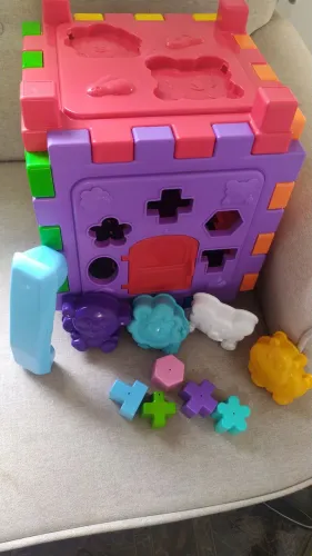 Vende-se Cubo Didático