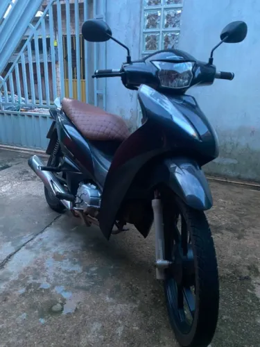 Moto Biz
