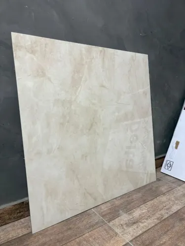Porcelanato delta  42 metros novo na caixa 