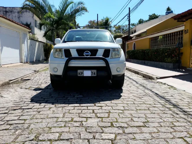 Nissan Frontier XE CD 4X4 2.5 TB Diesel 2013