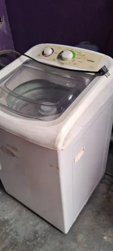 Máquina de lavar quebrar galho. Tudo ok