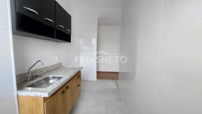 Apartamento Novo com Sacada Gourmet e Lazer Completo no Piracicamirim