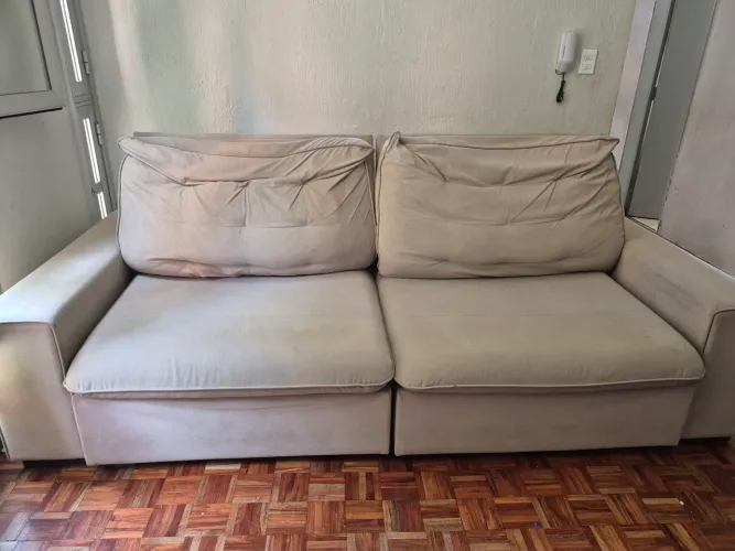 Sofá retrátil