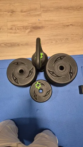 Kettlebell e anilhas em polietileno