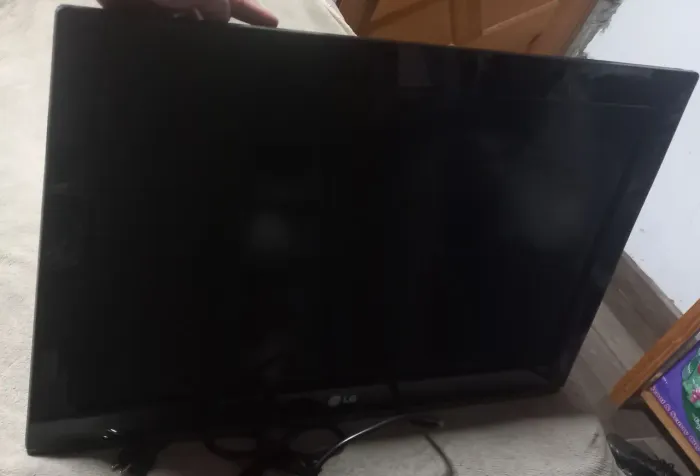 TV 29 POLEGADAS LG POR 210,00