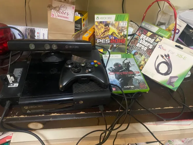 Xbox 360 Super Slim + Kinect + 3 Jogos + Controle Original