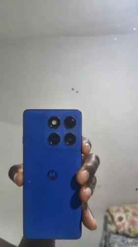 Edge 60 pro
