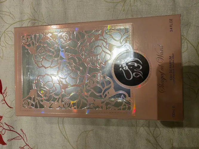 Perfume árabe, original e lacrado.
