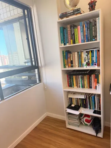 Estante de livros