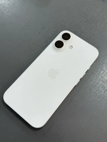 IPHONE 16 128GB em excelente estado.