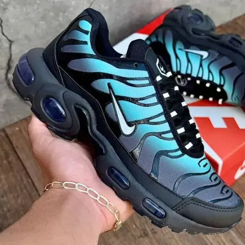 Tenis no atacado 