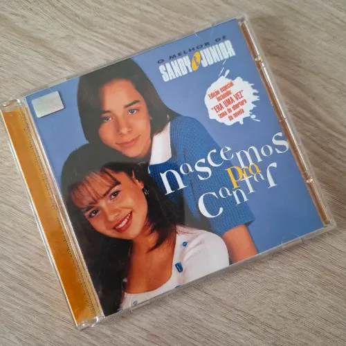 CD: Sandy e Junior - Nascemos para cantar