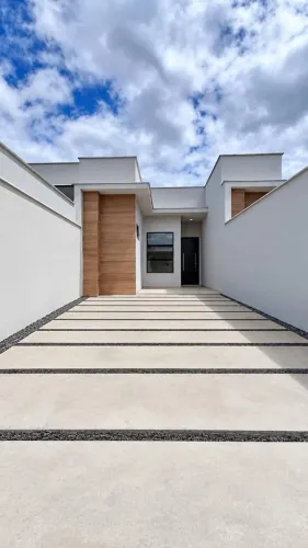 Casa a venda em Escolinha - GRM