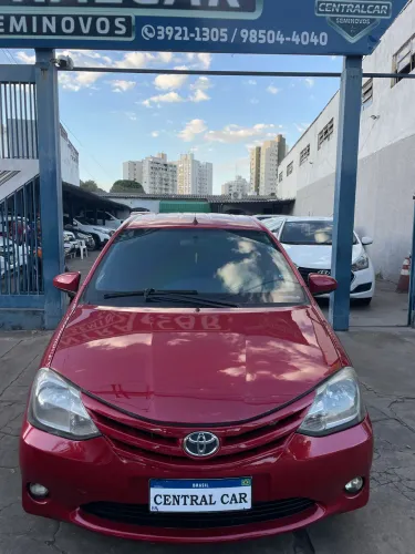 Toyota Etios XS Sedan 1.5 Flex 16V 4P Mec. 2014