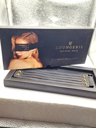 Máscara Original Loungerie Fetiche Noir Sedutora