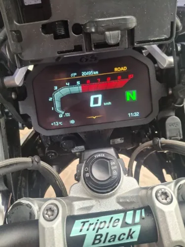 Bmw r1250gs triple black