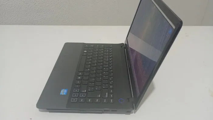 Notebook Samsung impecável