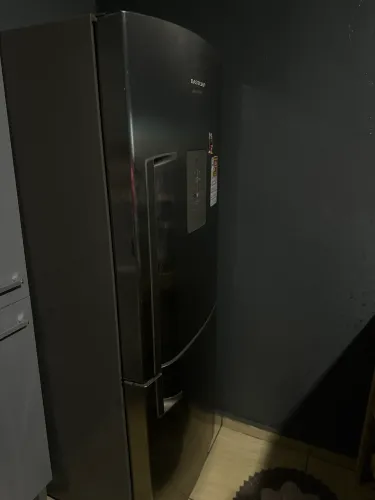 Vendo geladeira