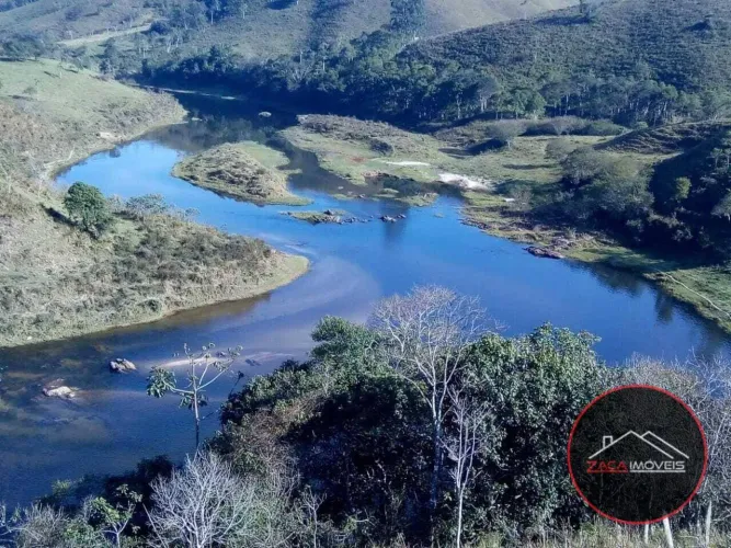 Fazenda com 4 dormitórios à venda, 1379400 m² por R$ 2.700.000 - Natividade da Serra - Nat