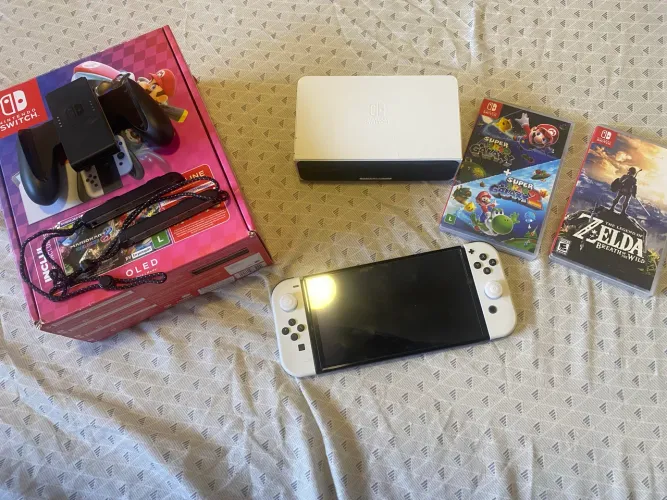 NITENDO SWITCH OLED 128GB E GAMES