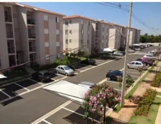 Apto para venda, pronto pra morar, tem 49 m2 com 2 quartos, Região de Santa Terezinha - Pi