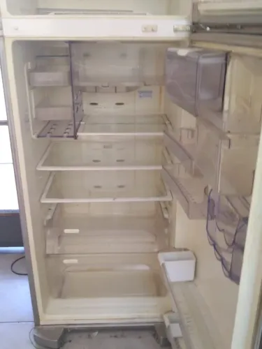 Geladeira Electrolux com defeito