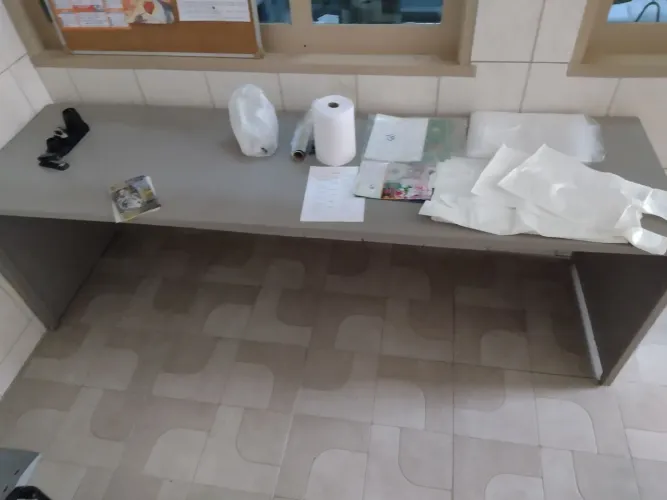 Mesa grande tipo bancada