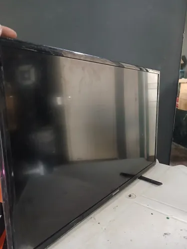 Tv sansumg com tela preta