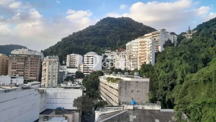 Lagoa | Apartamento 2 quartos, sendo 1 suite