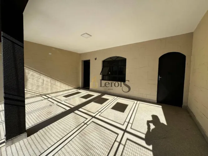 Casa com 3 dormitórios para alugar, 243 m² por R$ 4.300,00/mês - Parque Nossa Senhora da C
