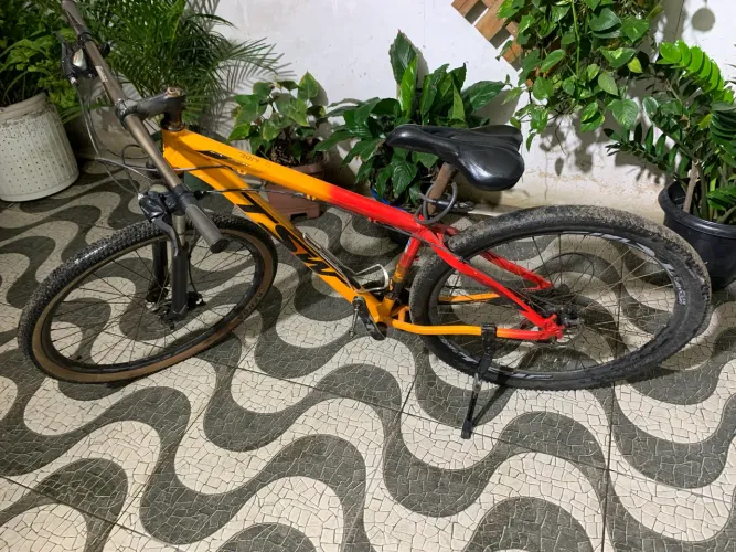 BICICLETA ARO 29 | QUADRO DE ALUMÍNIO