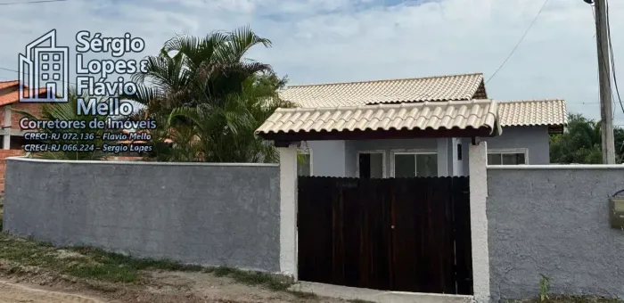 ITABORAÍ - Casa ALTO PADRÃO 3 quartos 1 Suíte Cond. NOVA ITABORAÍ !! Financiada Cod(224IV)