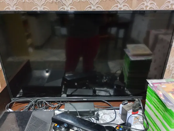 Tv 42 polegadas,pra retirada de peças,ela liga mais não aparece imagem