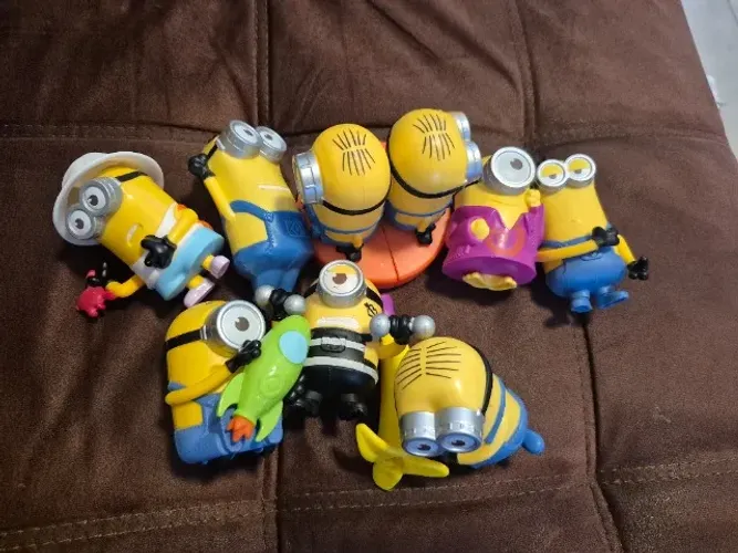 8 minions para coleção