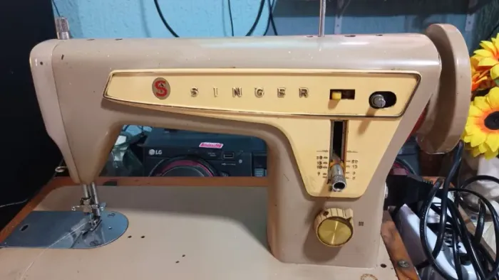 Maquina de costura